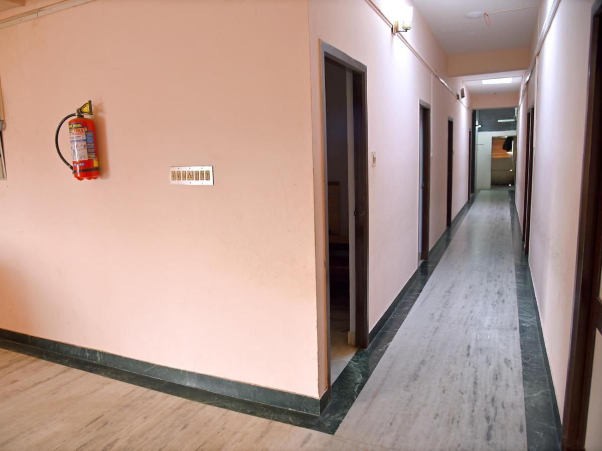 Hotel Aditya Pondicherry Eksteriør bilde