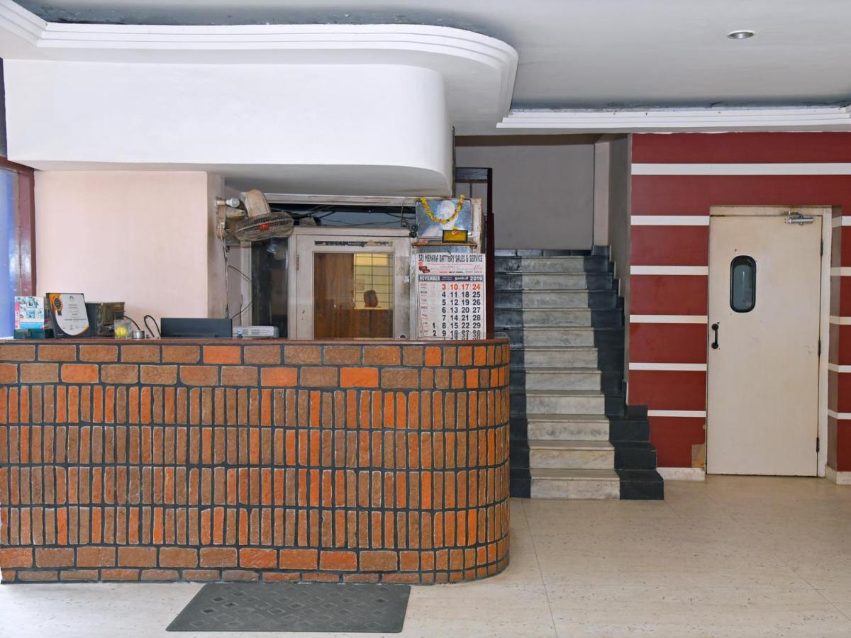 Hotel Aditya Pondicherry Eksteriør bilde