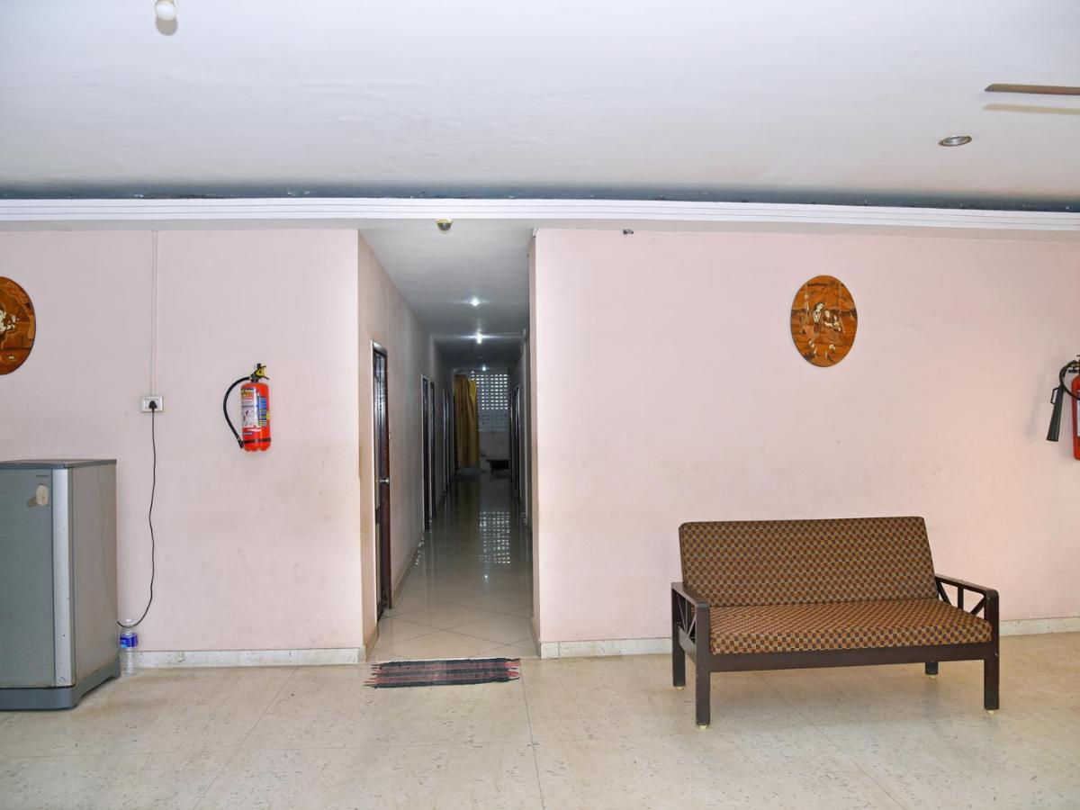 Hotel Aditya Pondicherry Eksteriør bilde