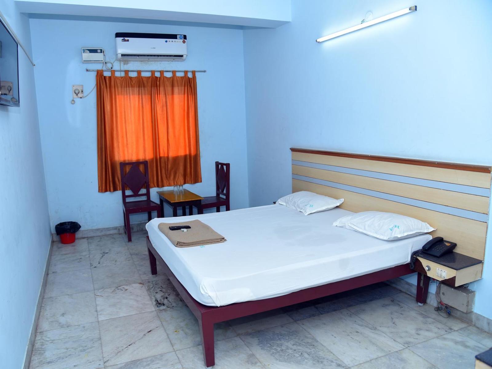 Hotel Aditya Pondicherry Eksteriør bilde
