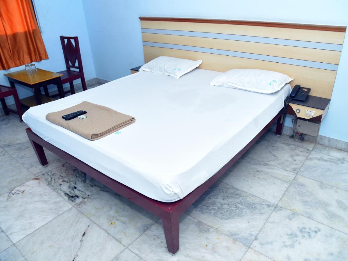 Hotel Aditya Pondicherry Eksteriør bilde